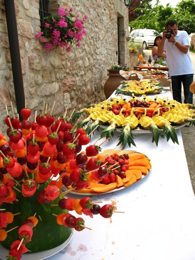Girasole - Agriturismo Fogliani Giano dellʼUmbria Buitenkant foto